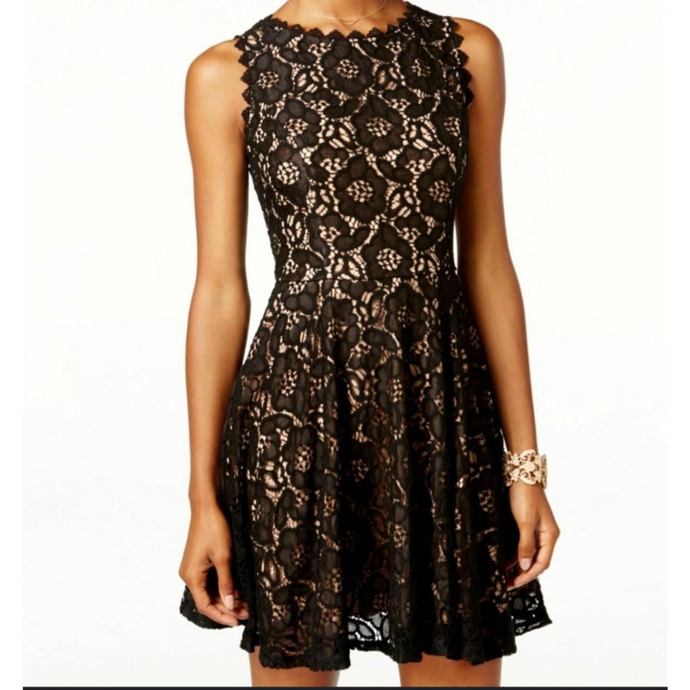 City Studio Lace Dress Black Tan Nude Lined Scalloped Hem Size S 5